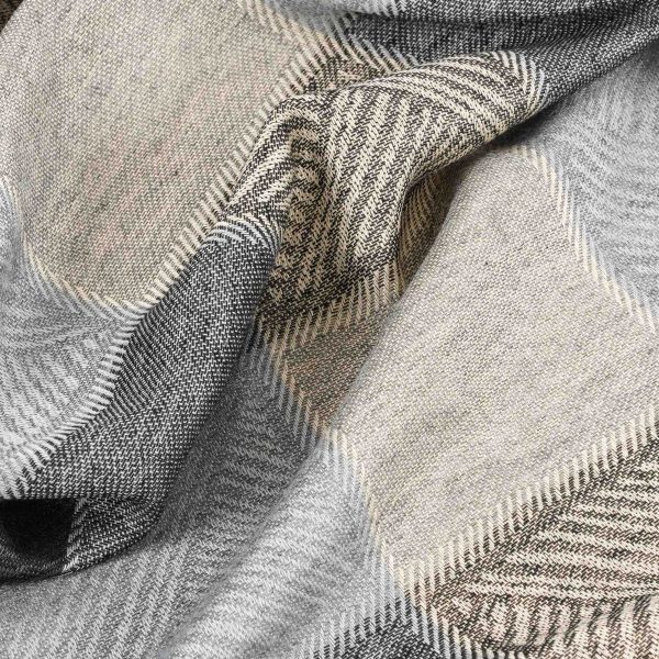 7x8 Sciarpa Jacquard quadri Nero 12ST-8526 - immagine 2