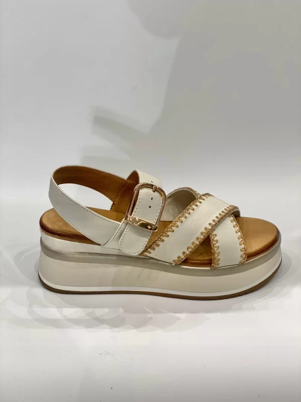 Inuovo Sandali Crema cod. A98022